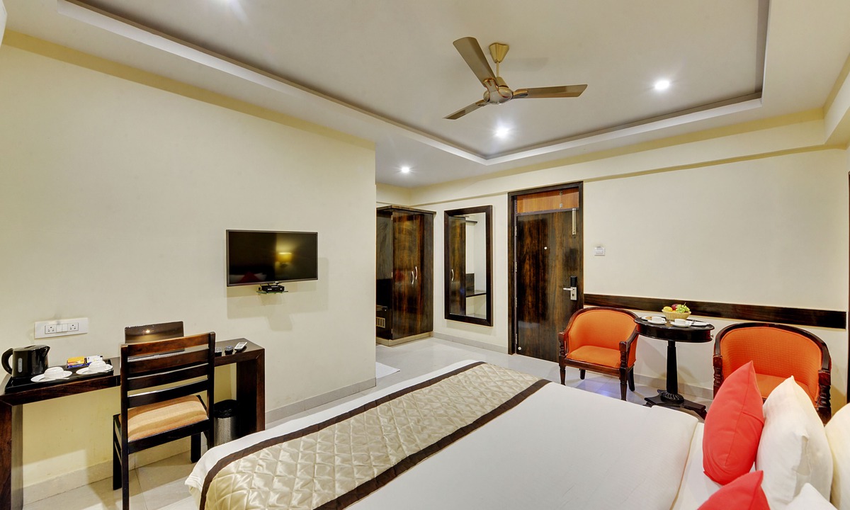 Narasapura Hotel | Hotel Vista Suites, Bangalore