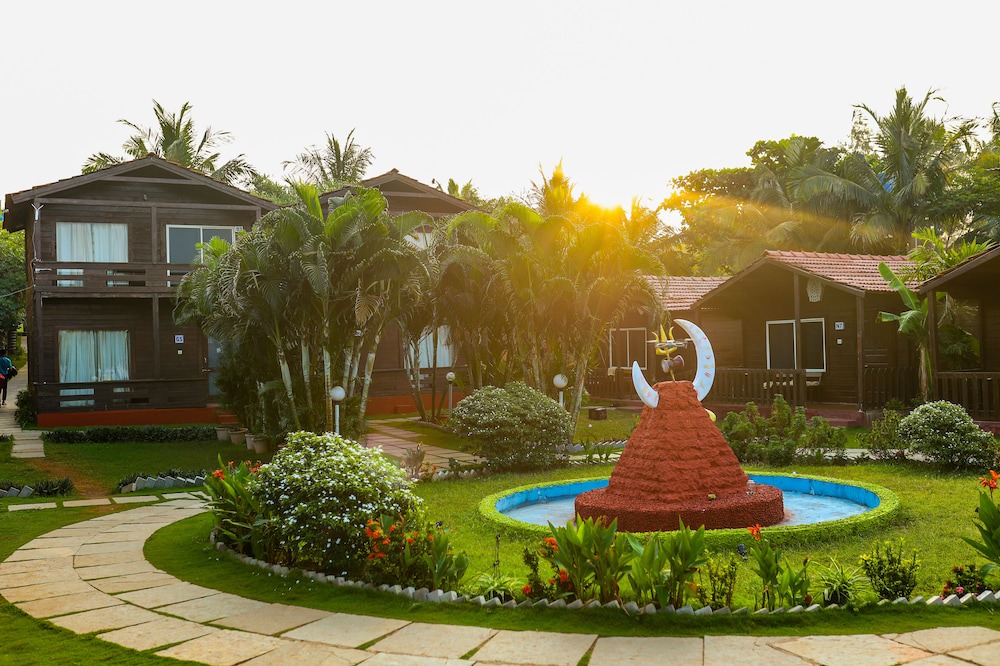 Saunta Vaddo Hotel | Arudra Beach Resort at Casa Portuguese Chalets