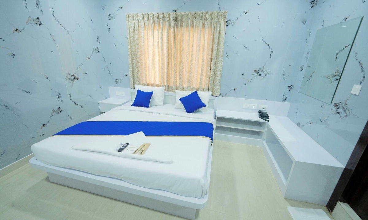 Rajajinagar Hotel | Sri Sai Saara Inn