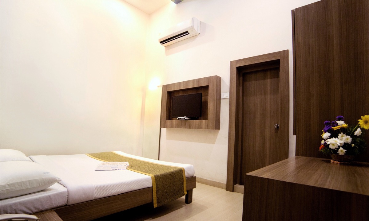 Hyderabad Hotel | Taj Mahal Hotel Abids