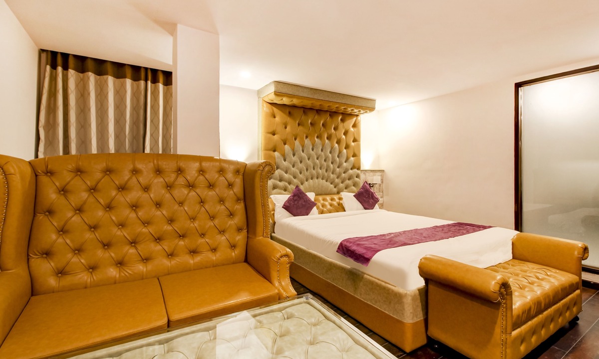 Banjara Hills Hotel | Treebo Tryst F One