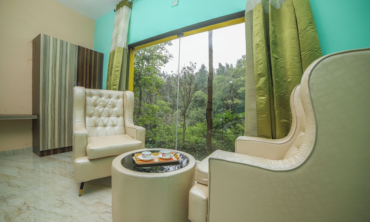 Yercaud Villa | Rain Rock Villa
