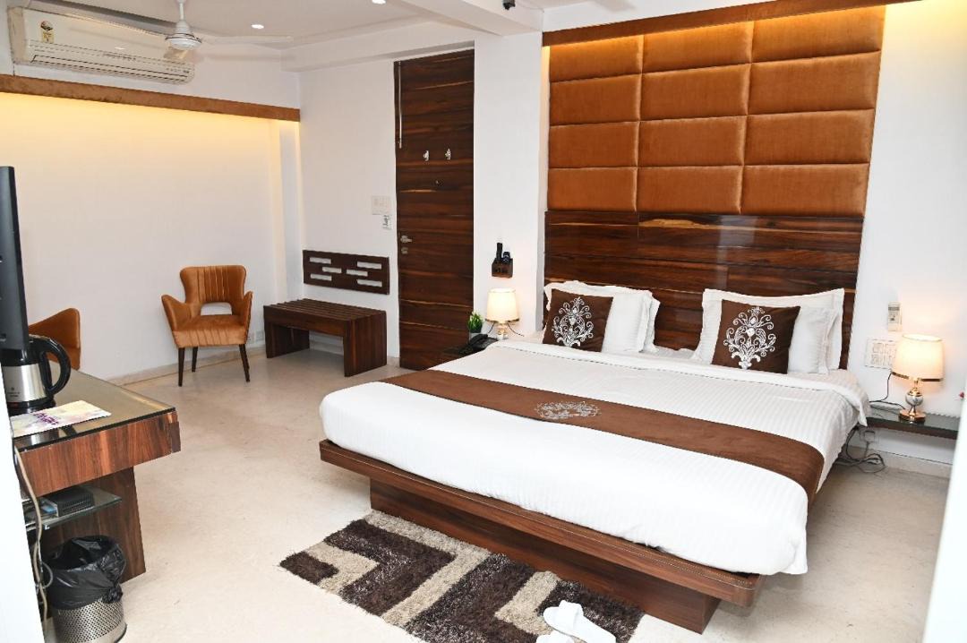 Safdarjung Enclave Hotel | B Four Residency -Unit of Captial Tour and Travels