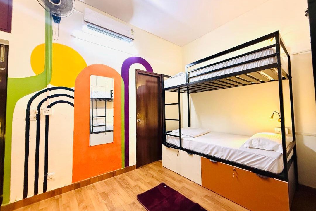 Delhi Hostel | HOSHTEL99 - DELHI - Stay, Cowork and Cafe