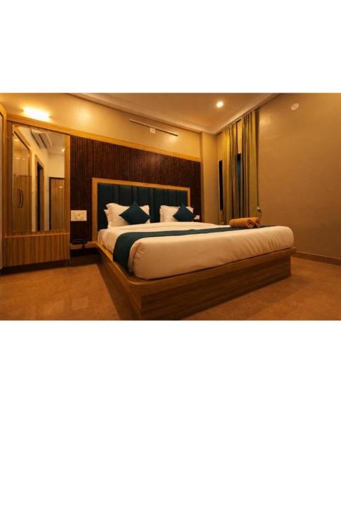 Lake Pichola Hotel | Hotel venus inn sajjangarh