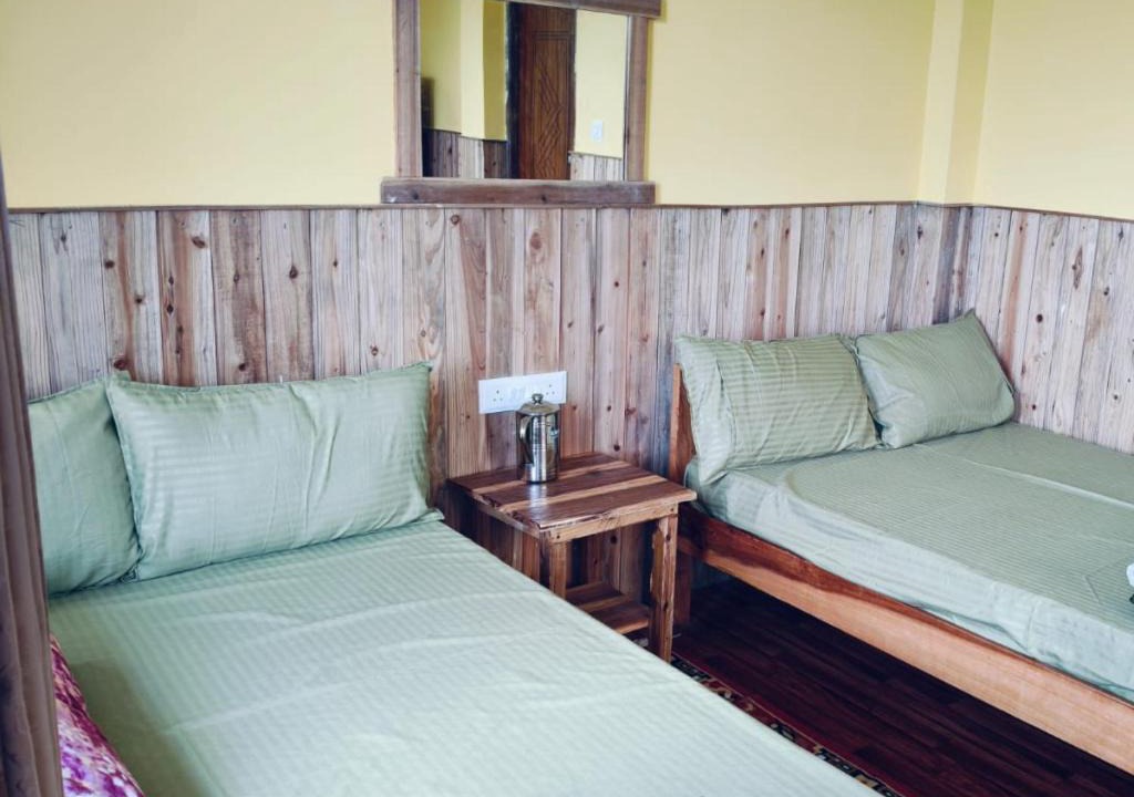 Lebong and Mineral Spring Tea Garden House | Greenwings Farmstay By StayApart