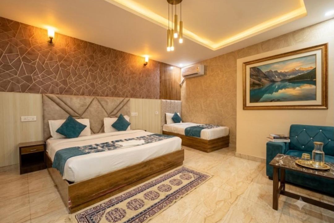 South West House | Hotel De - Grand Villa Near Delhi IGI Airport