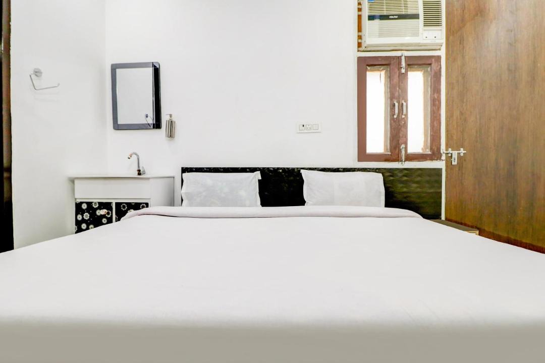 Govindpuri Hotel | Hotel O Grand Hotel