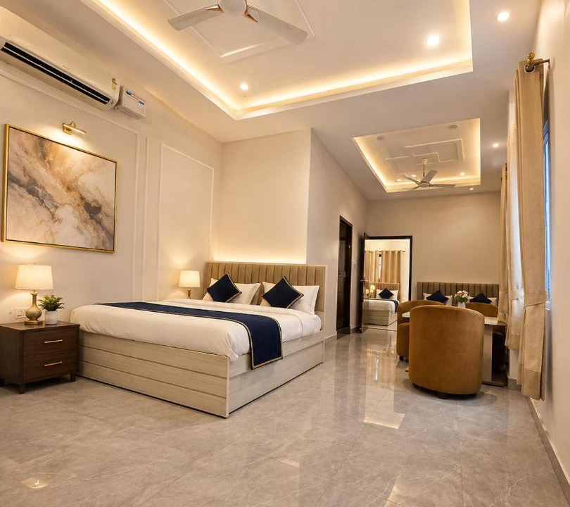 Ayodhya House | Hotel Jaidity Palace Near Shri Ram Mandir, Ayodhya 10 Min Walk