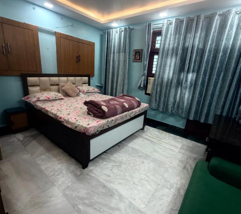 Sultanpur House | Vaishnavi home