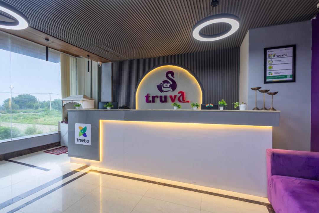 Faridabad Hotel | Treebo Premium Truva