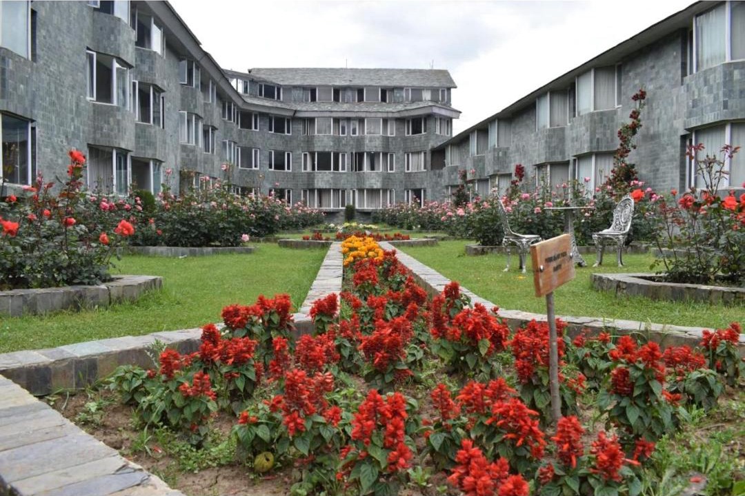 Pahalgam House | Hotel Woodstocks Pahalgam