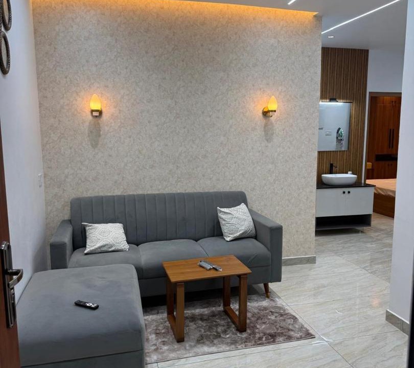 Kumbalam Apartment | Spacious Luxury Stay with All Amenities