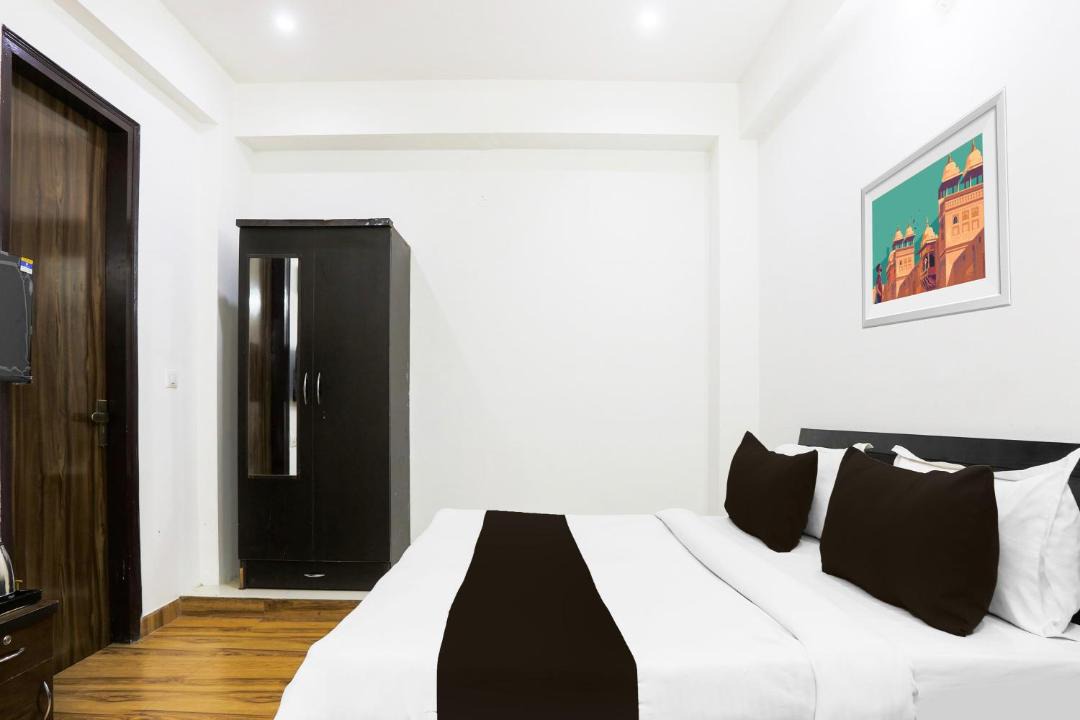 Gurugram Hotel | Hotel O STAR Corporate Suites