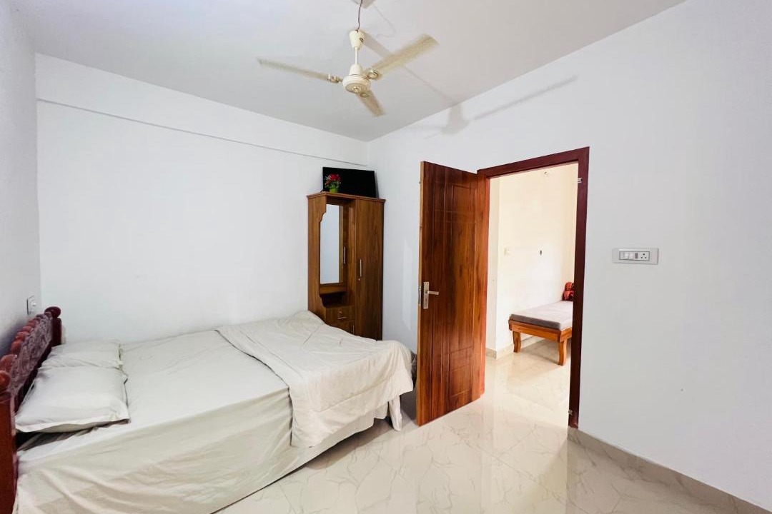 Mananthavady Hotel | HiDot Holidays