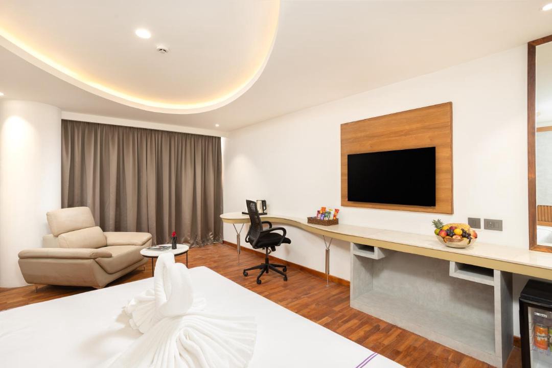 Kozhikode Hotel | Hotel Explora Calicut by Nova