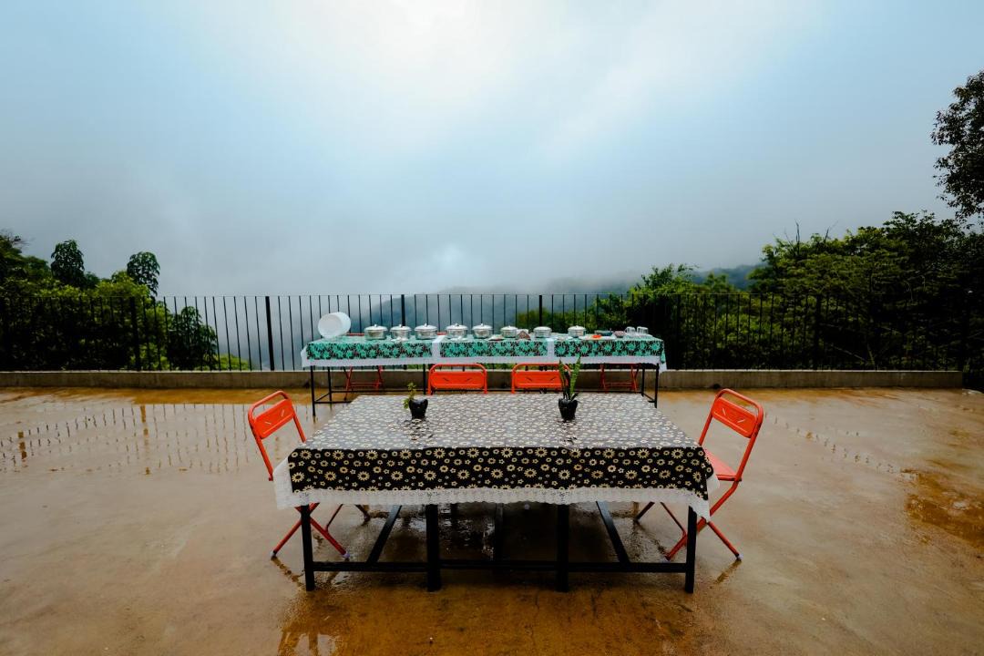 Kumaralli Hotel | Shambhala Hilltop Homestay Coorg
