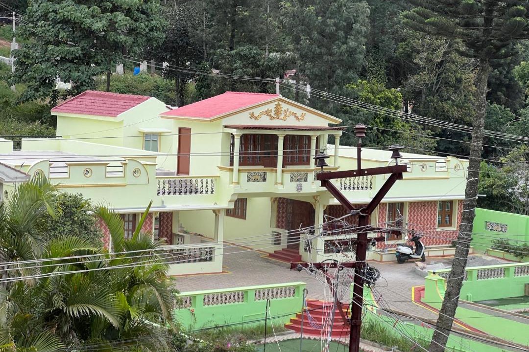 Yercaud Villa | Cliff Castle Premium Stay - West Wing