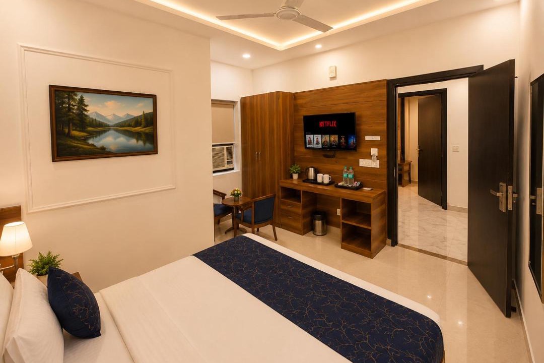 South West Hotel | Hotel SkyBallmaunt Grand Near IGI Delhi Airport - Free Airport PickUP & Drop