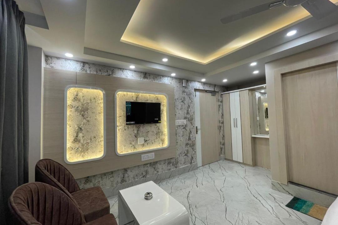 Tarapith Hotel | Parth King Resort Tarapith A Unit of Prattay Infratech Private Limited