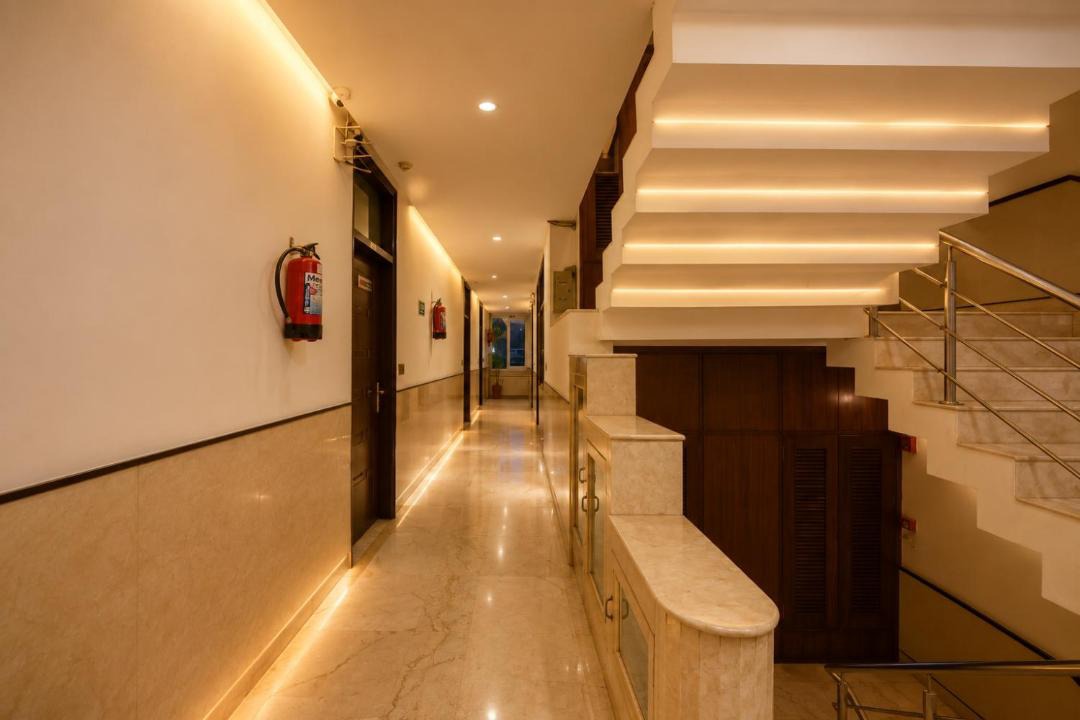 Paharganj Hotel | Hotel Baba Deluxe near New Delhi Railway Station and City Center -By RCG Hotels