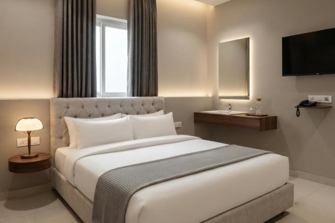 Kukatpalli House | Hotel Rise Grand Kukatpally Near Hitex Exhibition Center & Nexus Mall, Yashoda Hospital