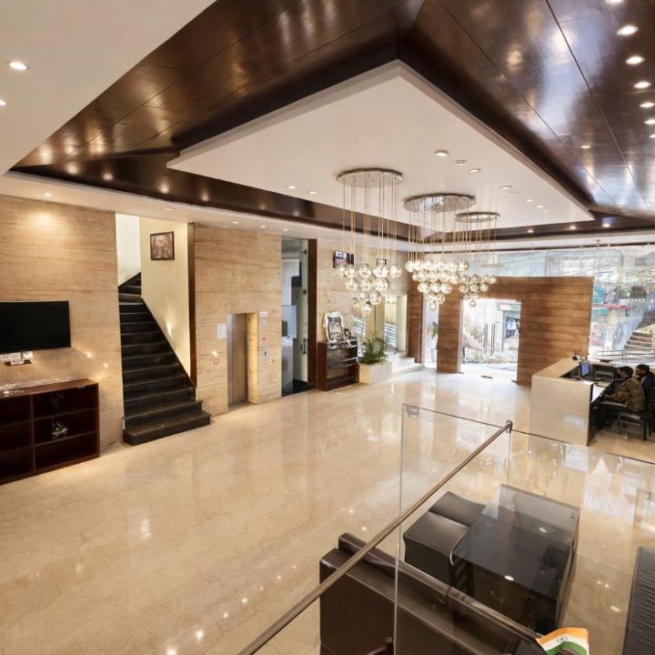 McLeod Ganj Hotel | Tata Vista By Vaikunth - McLeod Ganj-Centrally Heated & Air Cooled # Near Mall Road # Big Parking # Lift #Spacious Rooms # Most Awarded # Property Of The Year #