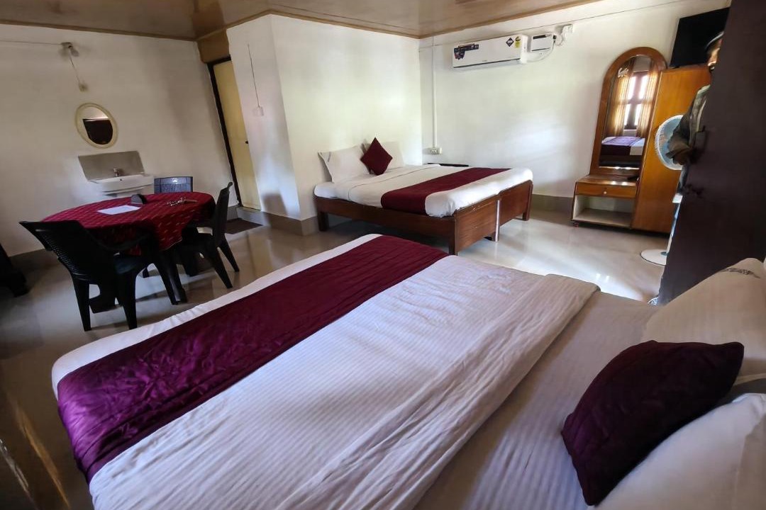 Mullusoge Hotel | Sree Durga Veerabhoomi Resort