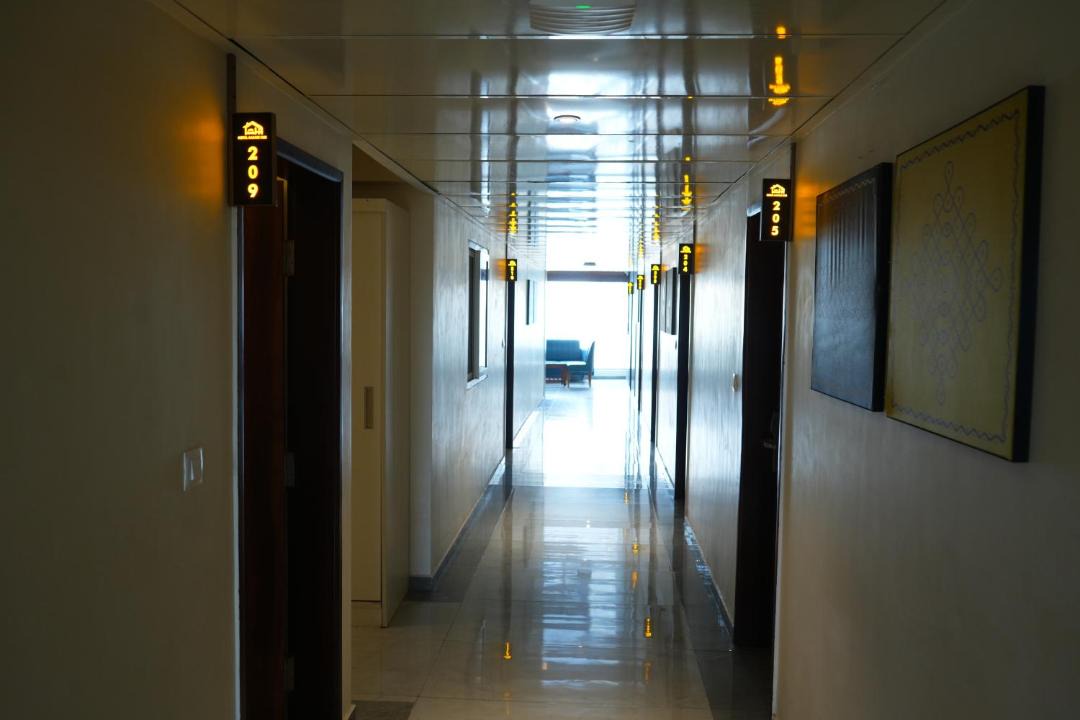 Yeshwanthpur Hotel | Hotel Aasare Inn
