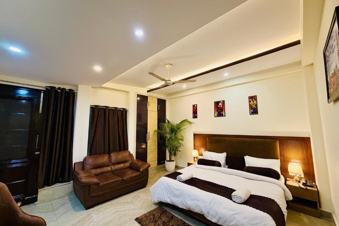Noida House | Hotel Prime Stay