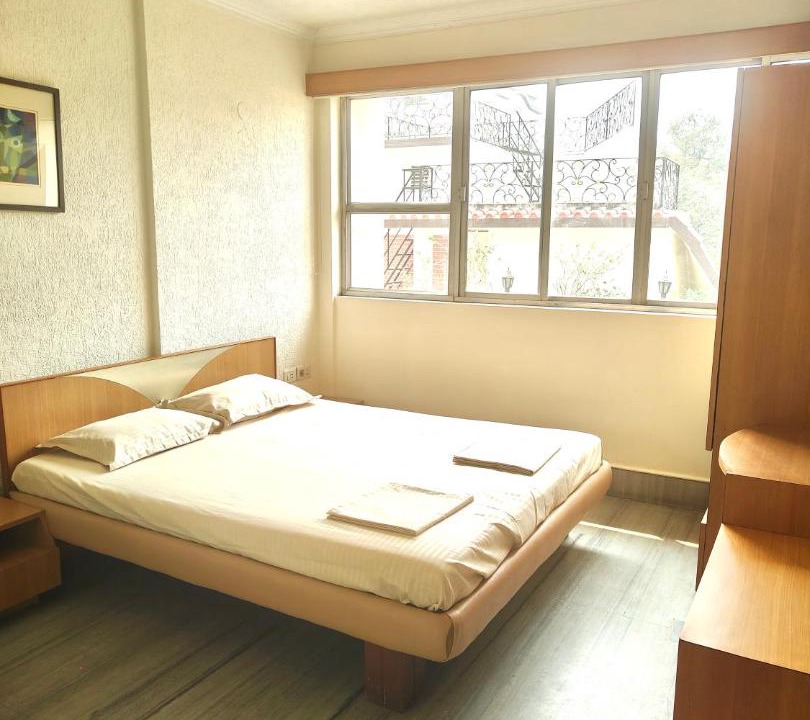 Ballygunge Bed & Breakfast | Ballygunge Guest House