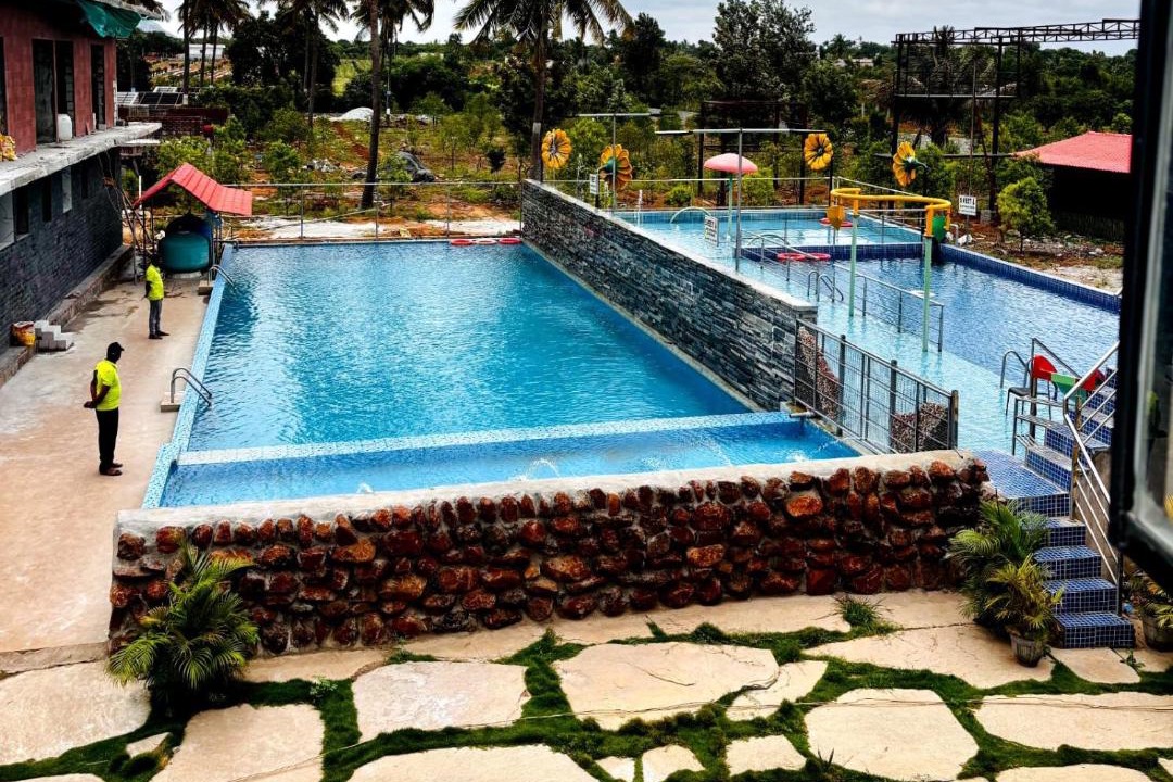 Sidlaghatta Hotel | Nature's Resort