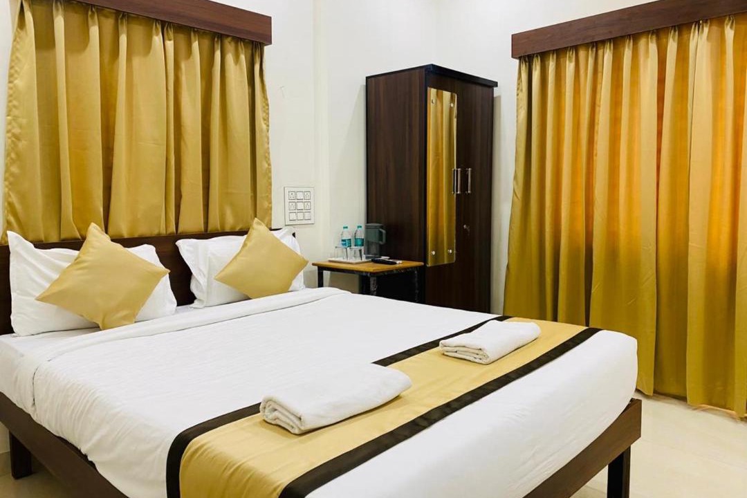 Narasapura Hotel | Hotel Safko Suites