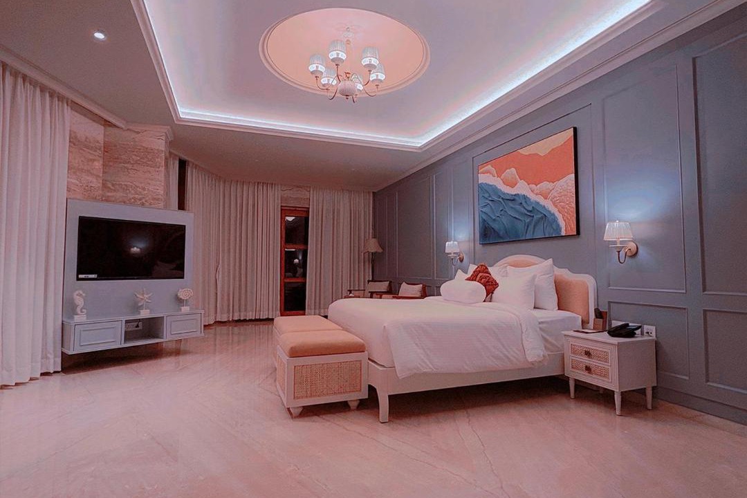 Inna Hotel | Peninsula Del Mar Beach Resort