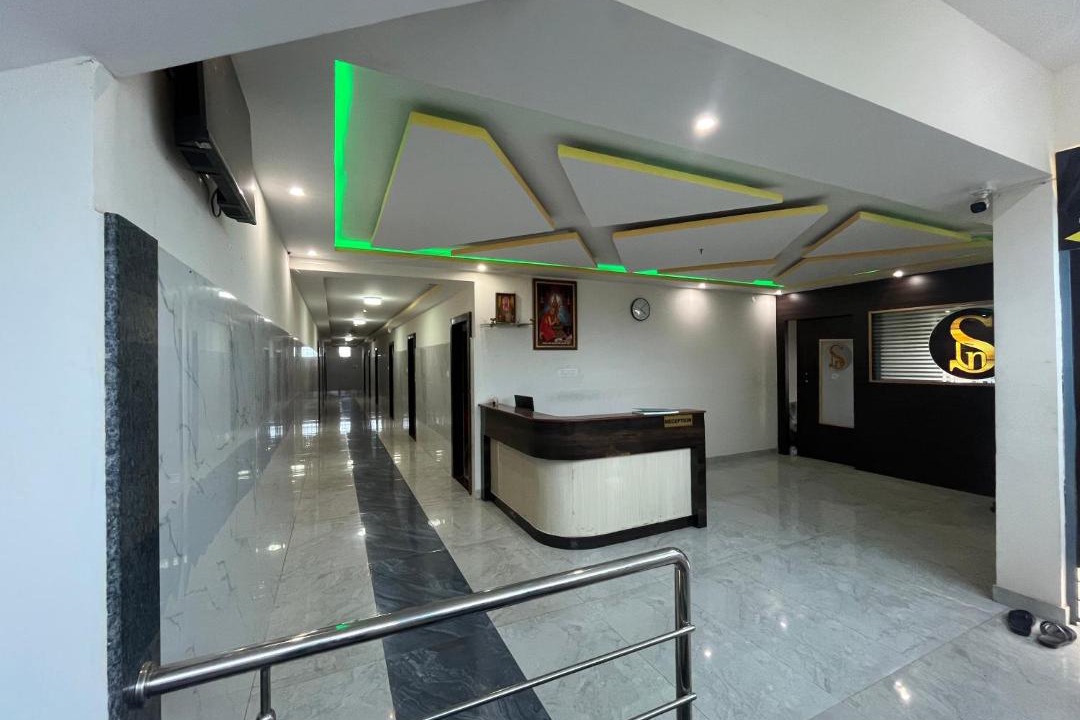Narasapura Hotel | S L N comfort