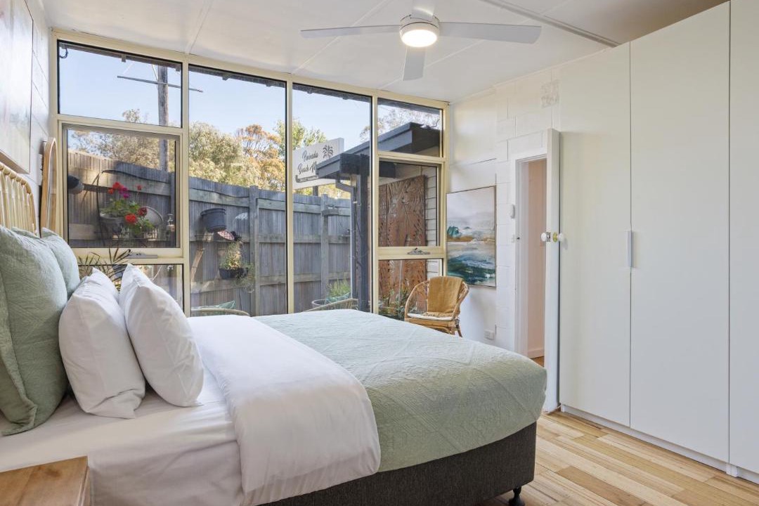 Capel Sound Hotel | Peninsula Beach Motel
