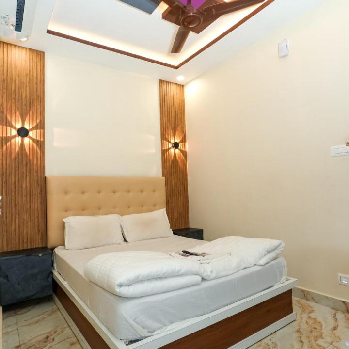 Kollur Hotel | Shwetha Lodge