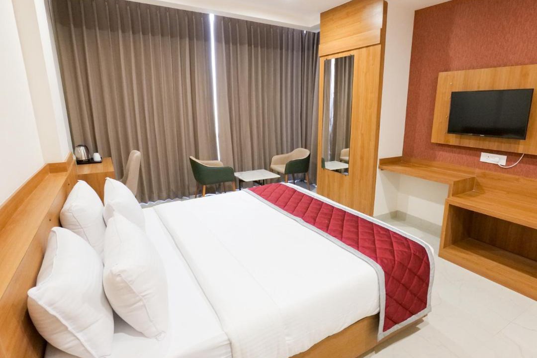 Bengaluru Hotel | The Hoften Sterling Plaza Near Kempegowda International Airport