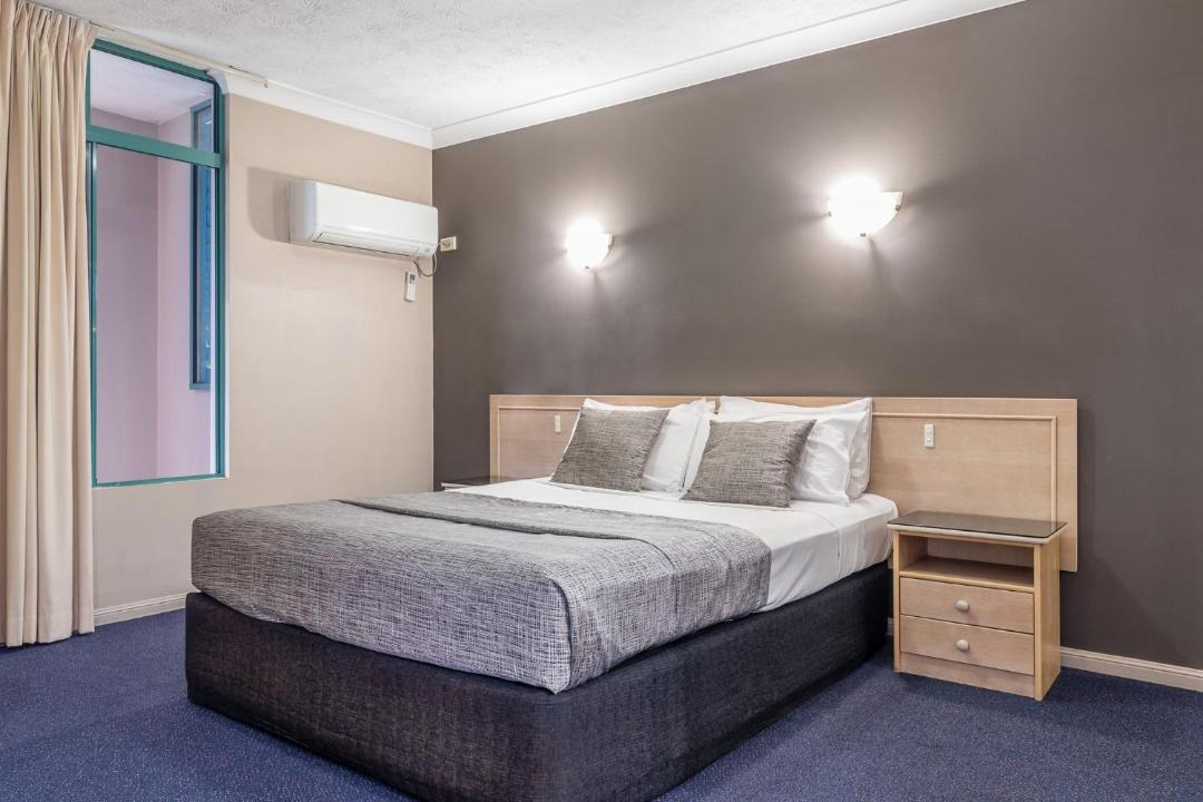 Albion Hotel | Albion Manor Motel