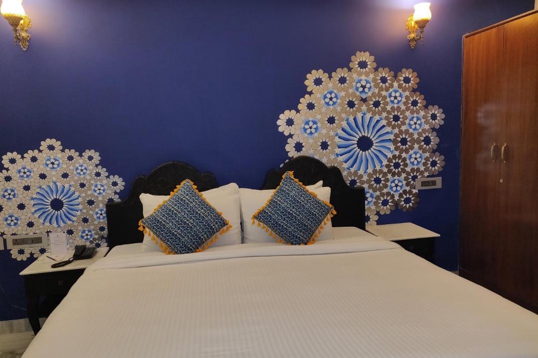 Sindhi Camp Hotel | Laxmi Palace Heritage Boutique Hotel