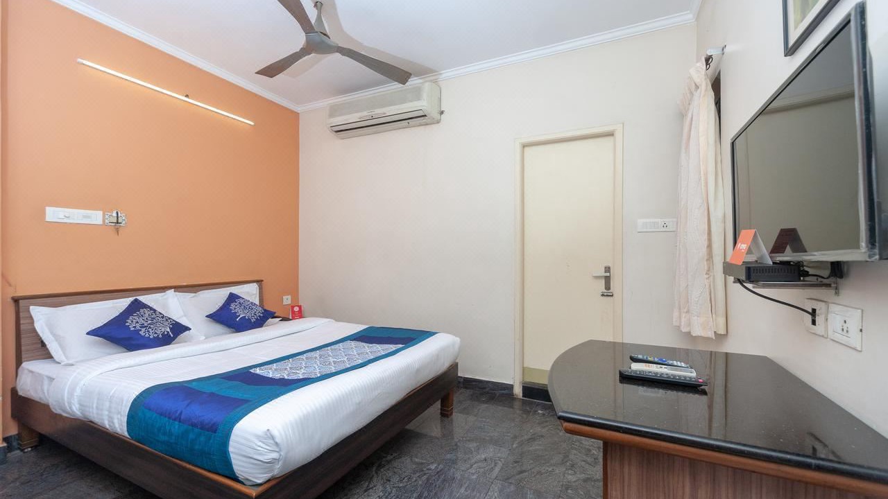 Photo of Bedroom in Periamet