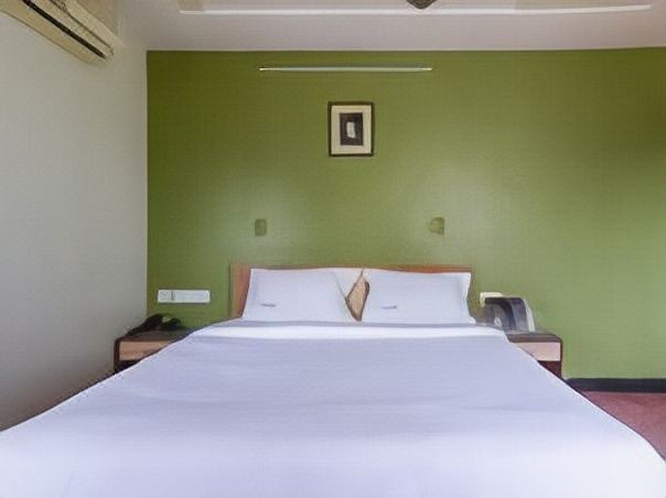 Photo of Bedroom in Periamet