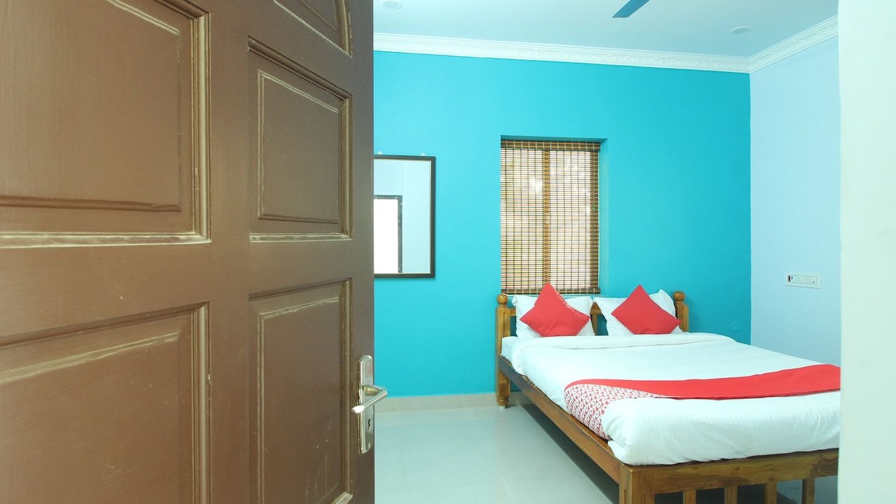 Photo of Bedroom in Thirunallar