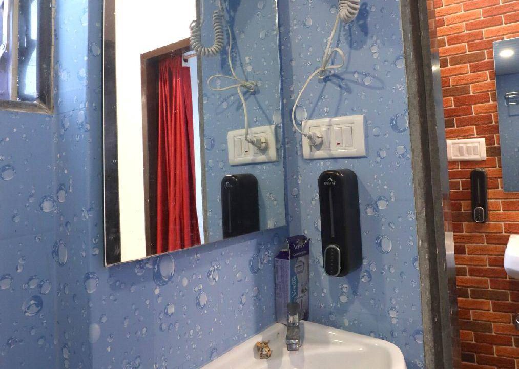 Photo of Bathroom in Kandivali East