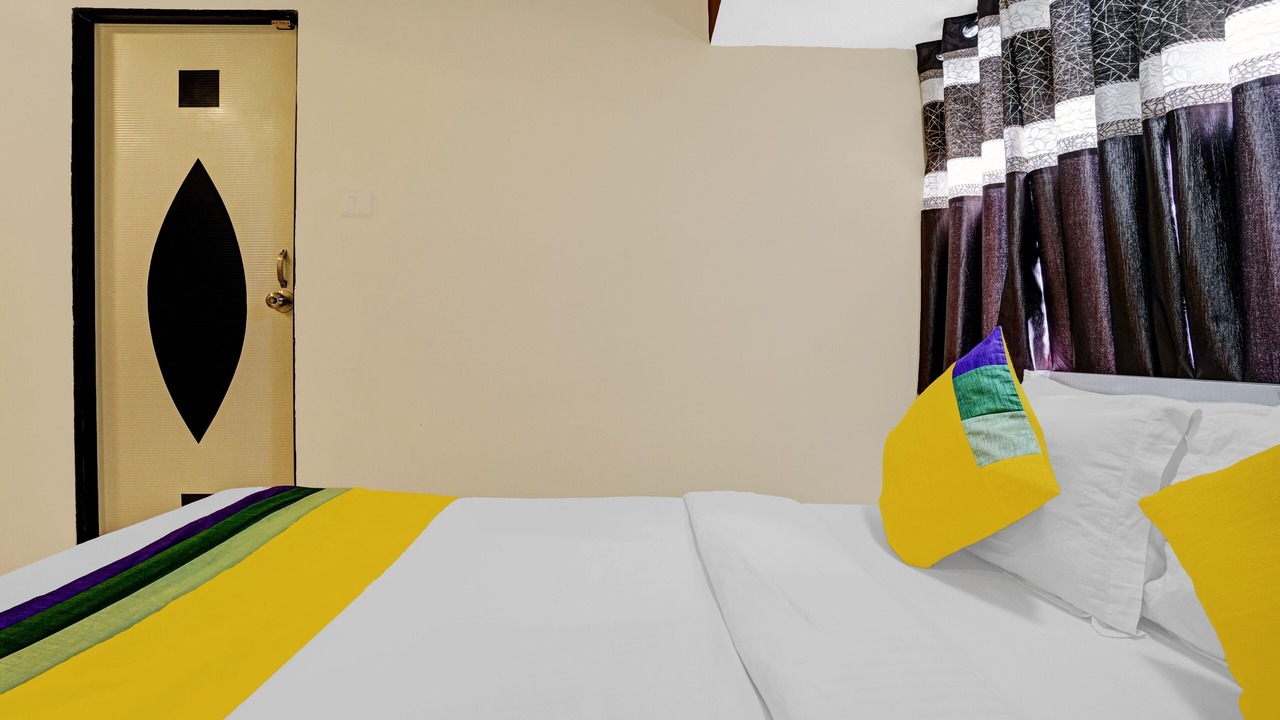 Photo of Bedroom in Jogeshwari West
