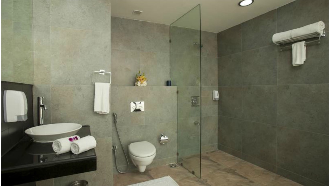 Photo of Bathroom in Airoli