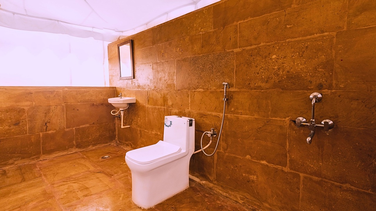 Photo of Bathroom in Kanoi