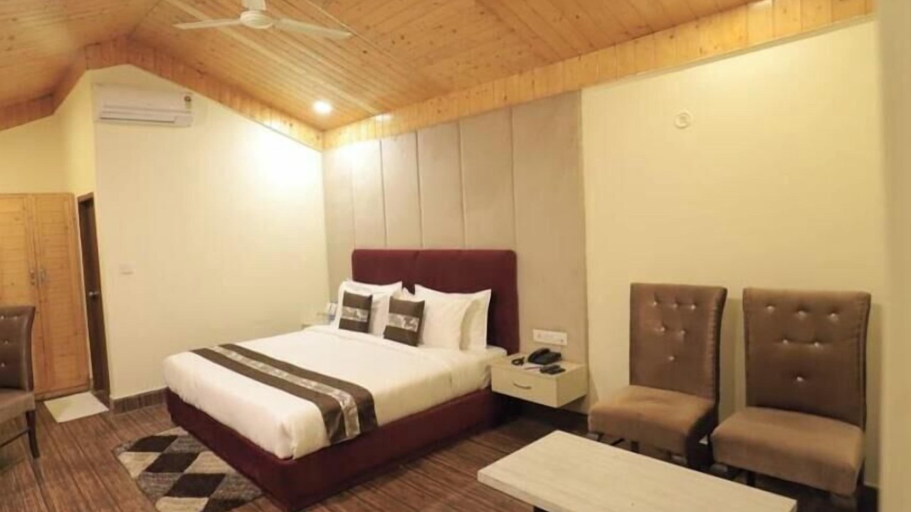 Photo of Bedroom in Behror