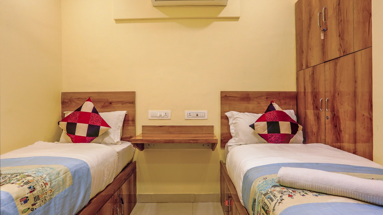 Photo of Bedroom in Bandra East