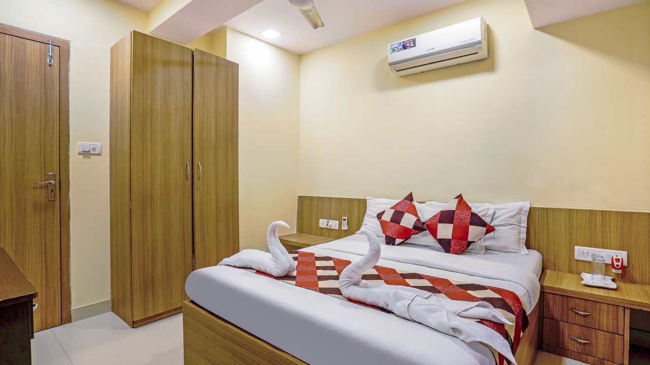 Photo of Bedroom in Bandra East